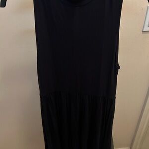 Forever 21 Classic Black Top